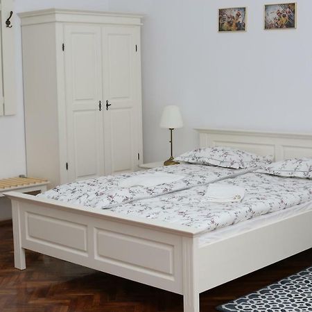 Schick Apartment Sibiu Exterior photo