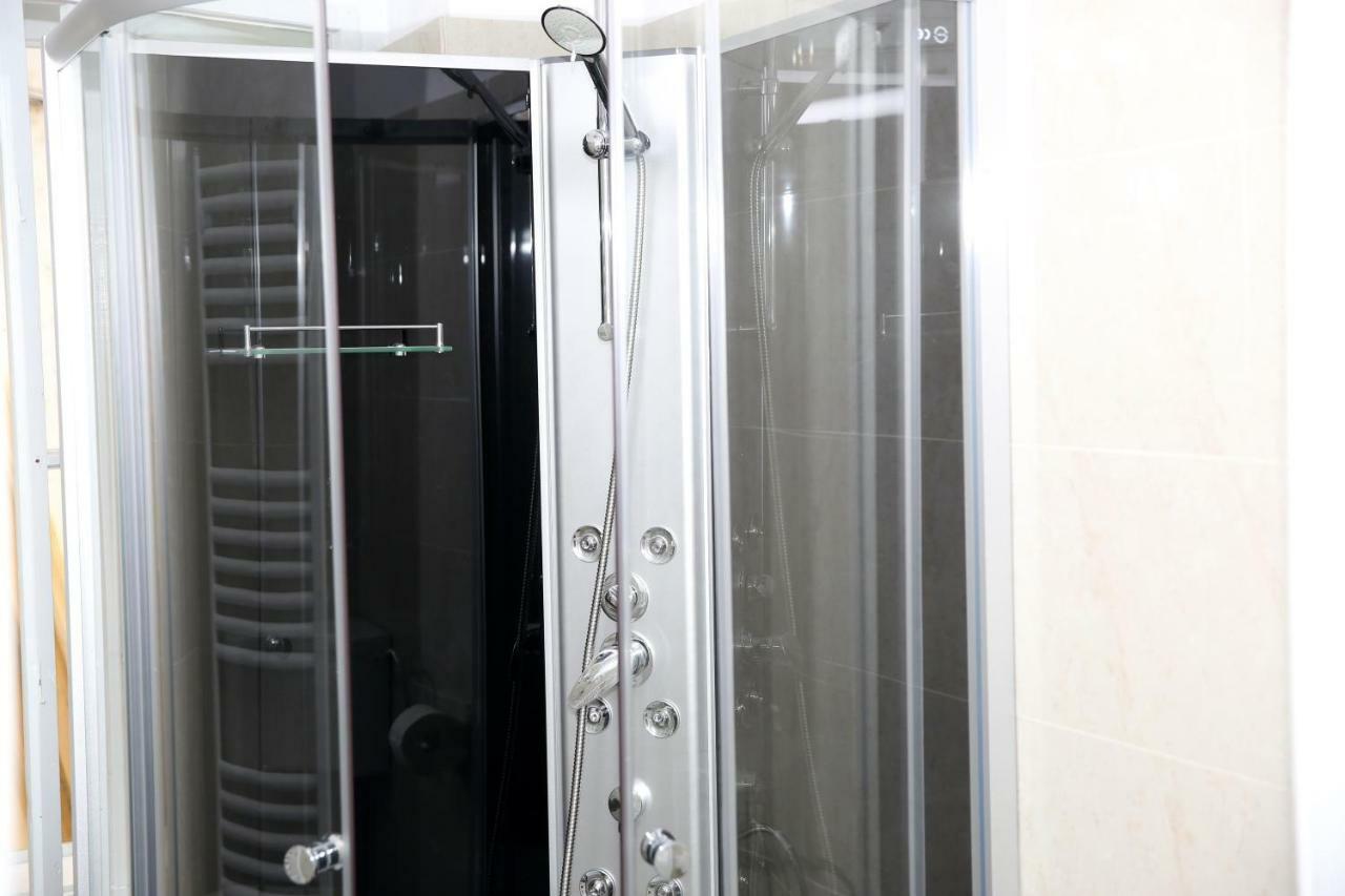 Schick Apartment Sibiu Exterior photo
